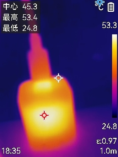iPhone 17快充“绝配”！倍思同芯充Pro测评：45W满血充+同芯护机