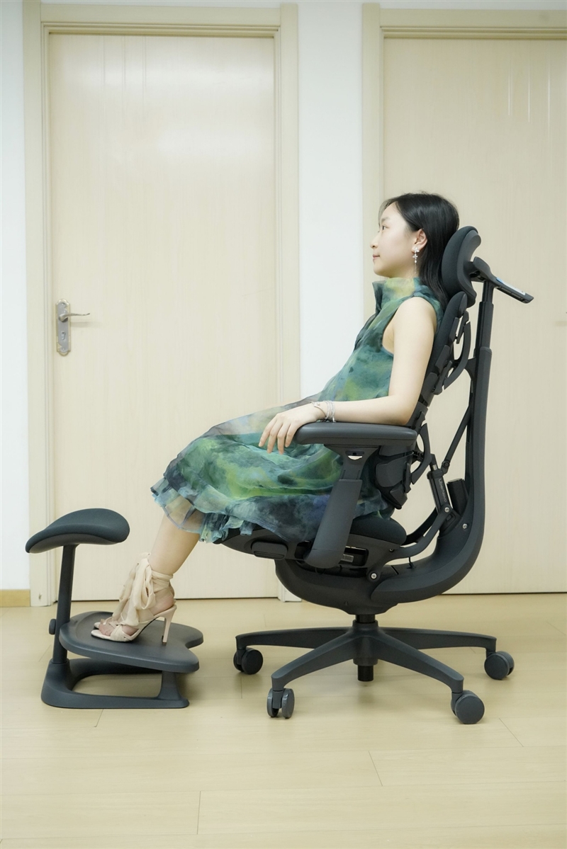 花4K买一把好椅子是否值得！清闲动态人机工学椅体验