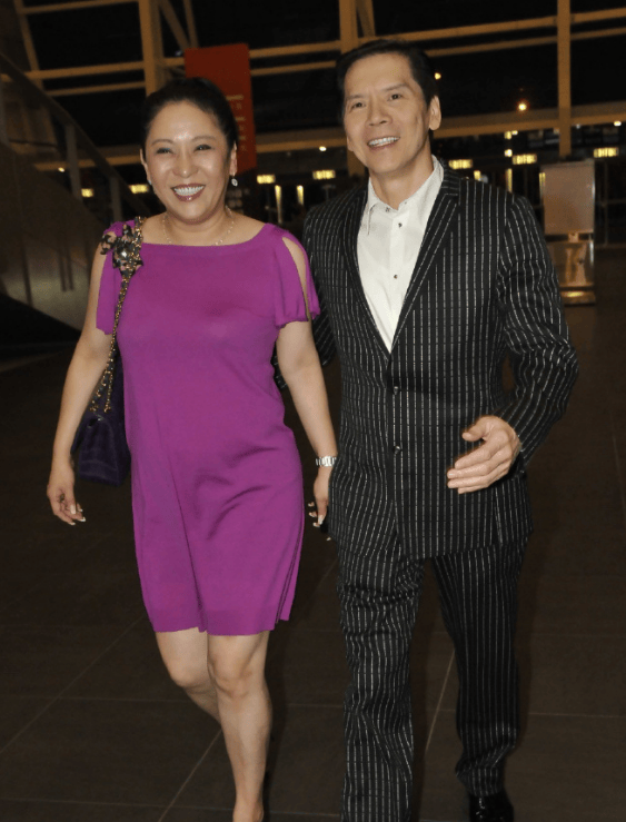 向华强夫妇发声明否认破产传闻：已交由律师处理