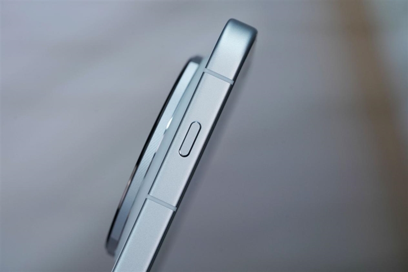 史上最强的影像旗舰！vivo X300 Pro评测：越级挑战的全能神机