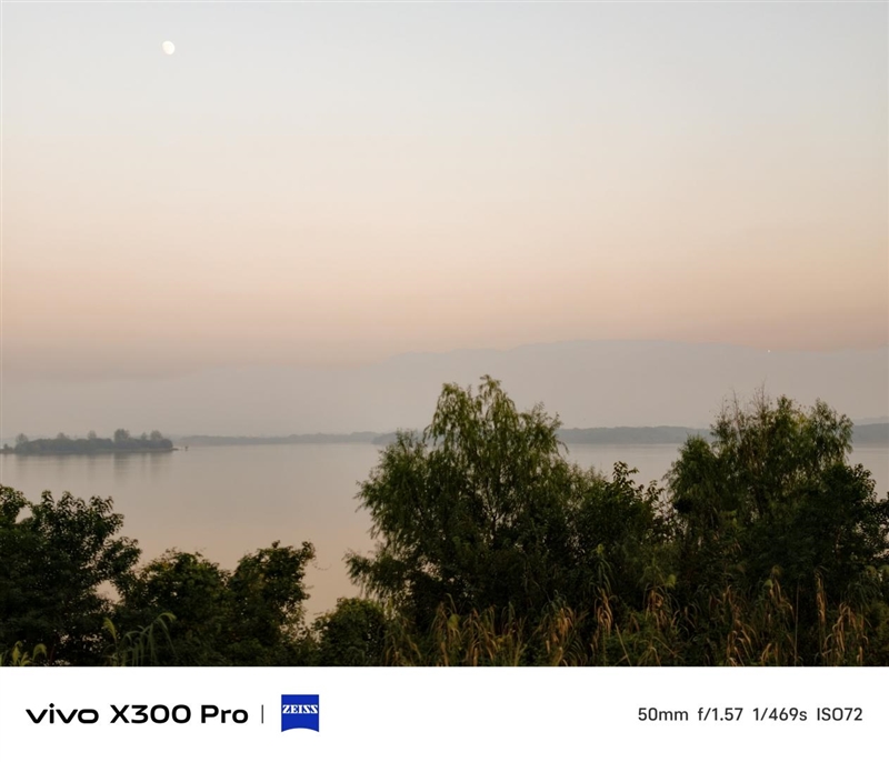 史上最强的影像旗舰！vivo X300 Pro评测：越级挑战的全能神机