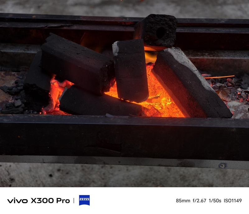 史上最强的影像旗舰！vivo X300 Pro评测：越级挑战的全能神机