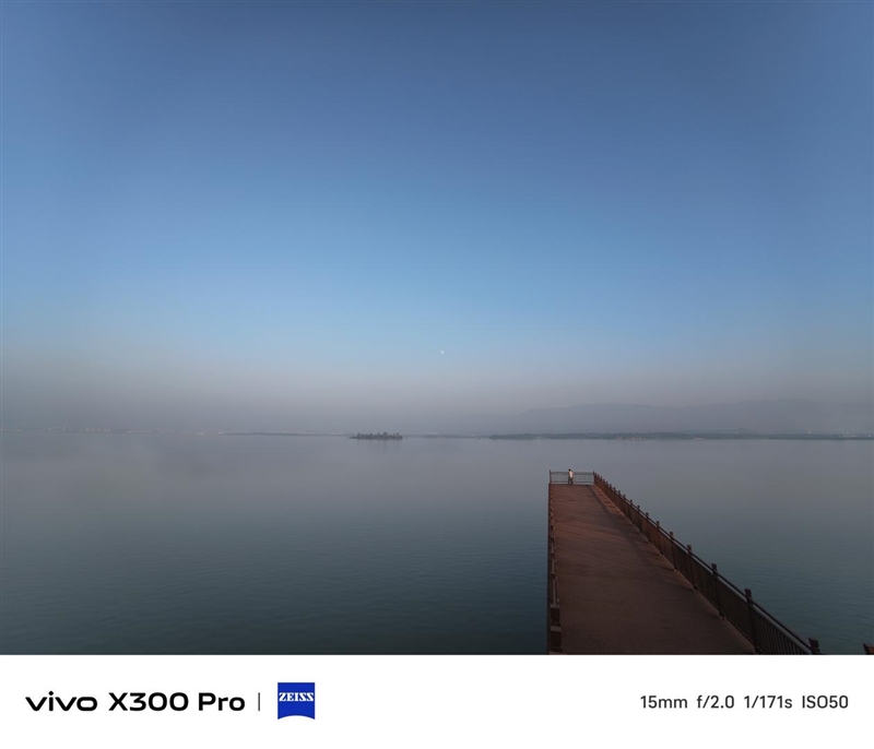 史上最强的影像旗舰！vivo X300 Pro评测：越级挑战的全能神机