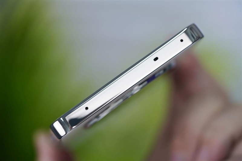 7000mAh超大电池 OPPO K13s评测：千元六年耐用真能打！