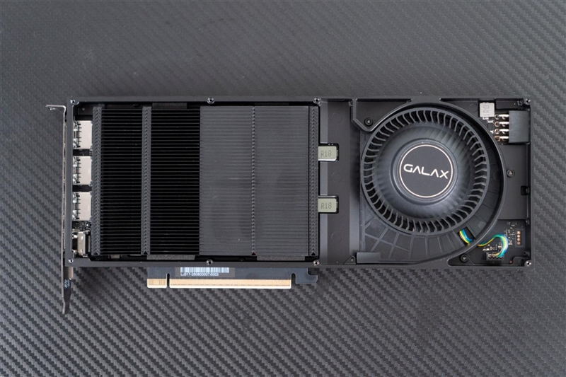 影驰RTX 5060 Ti无双MAX显卡评测：单槽超薄天下无双 给DIY玩家更多可能