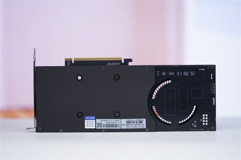 影驰RTX 5060 Ti无双MAX显卡评测：单槽超薄天下无双 给DIY玩家更多可能