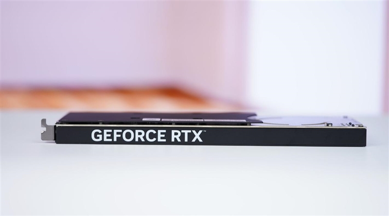影驰RTX 5060 Ti无双MAX显卡评测：单槽超薄天下无双 给DIY玩家更多可能