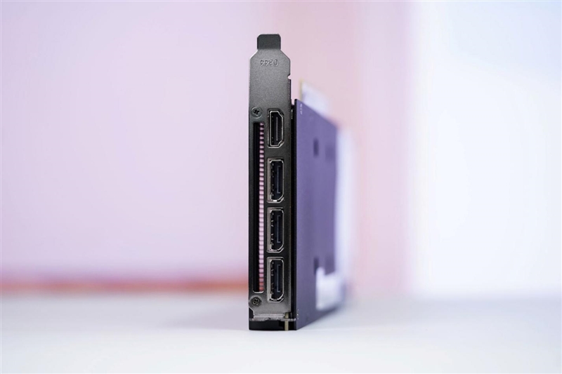 影驰RTX 5060 Ti无双MAX显卡评测：单槽超薄天下无双 给DIY玩家更多可能