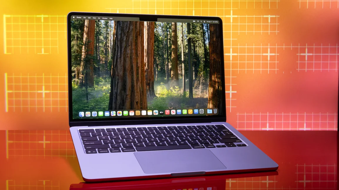 iPhone 芯装进 MacBook：初探苹果“性价比武器”体验，驾驭日常办公游刃有余