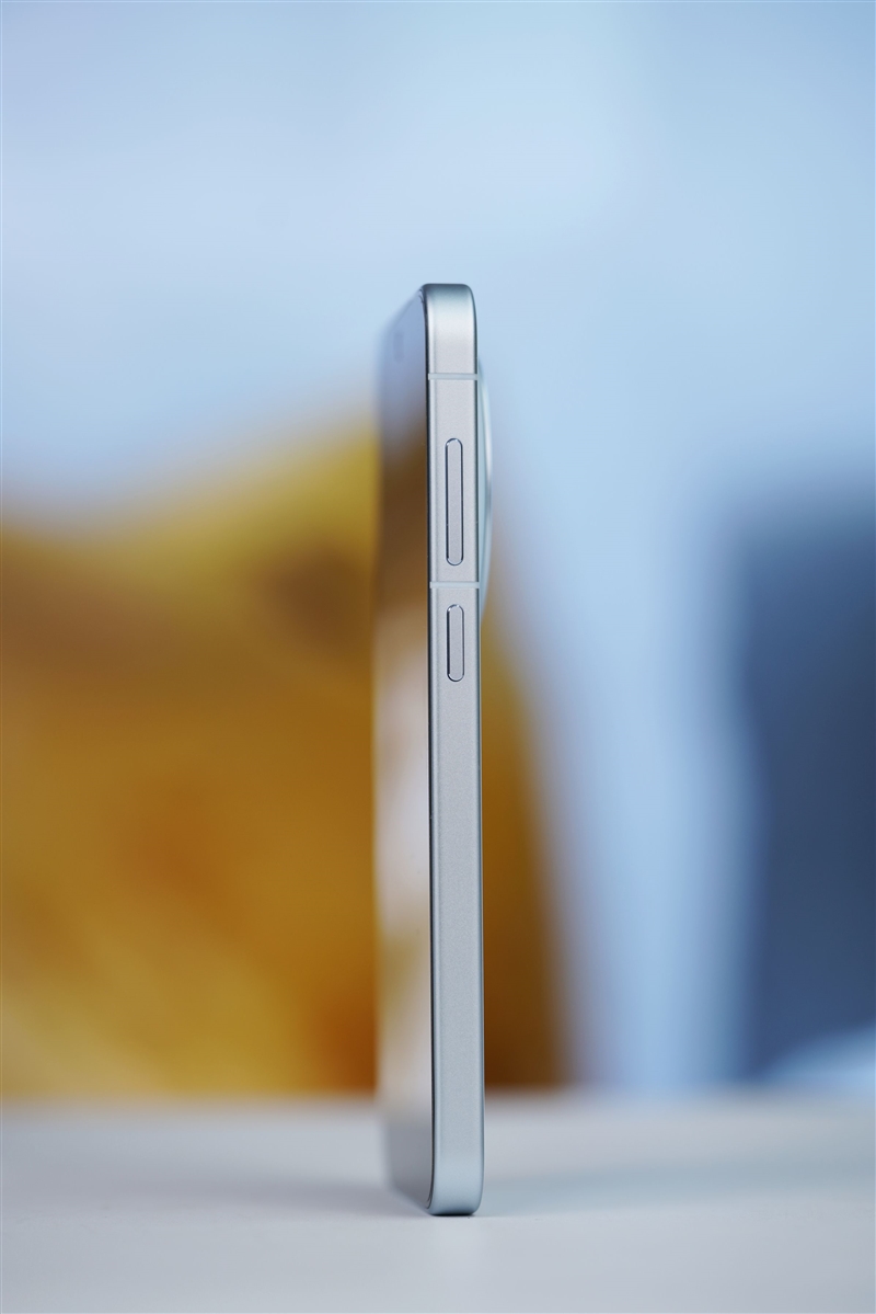 完美小屏影像旗舰！vivo X300手机评测：随手一拍就有德味 高阶技巧信手拈来