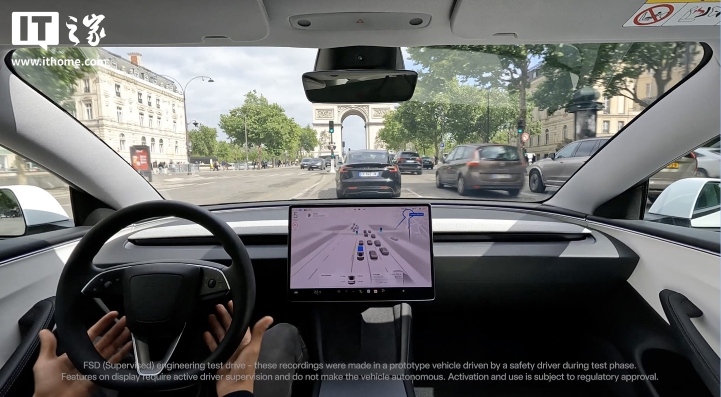 特斯拉 FSD v14.1.2 版本今日推送，含“备受期待的功能”