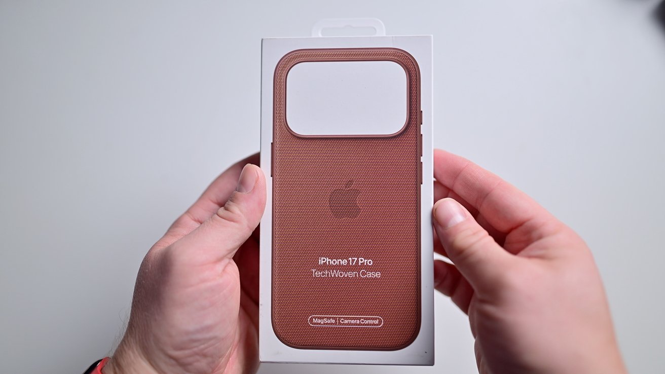 479 元：Appleinsider 评苹果 iPhone 17 Pro / Max 科技织物手机壳，比精织斜纹好但不够出彩