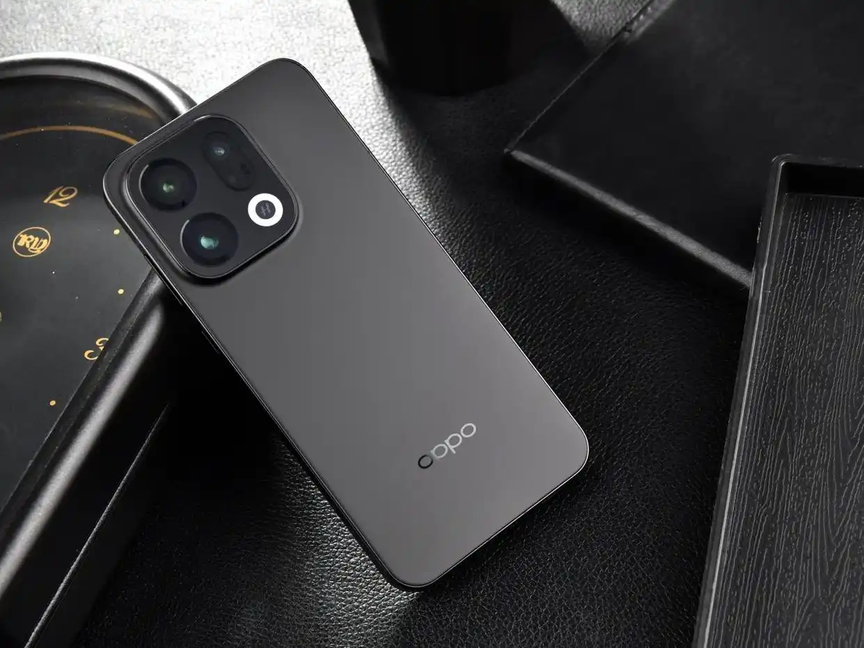 vivo X300和OPPO Find X9评测对比