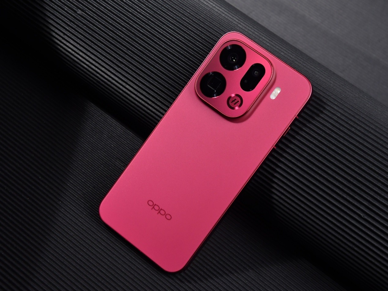 OPPO Find X9 Pro全面评测：Ultra级影像，哈苏画质新王