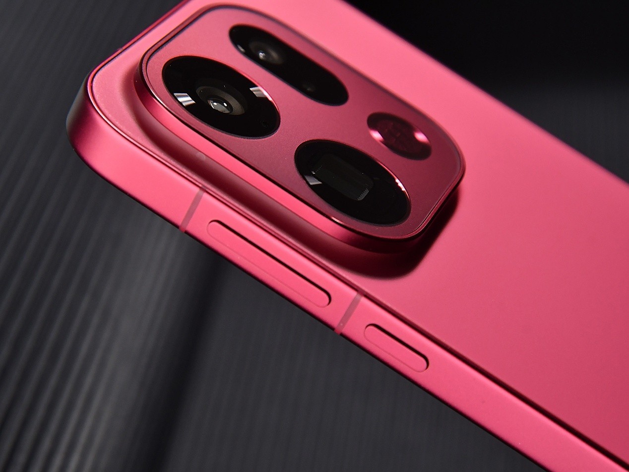 OPPO Find X9 Pro全面评测：Ultra级影像，哈苏画质新王