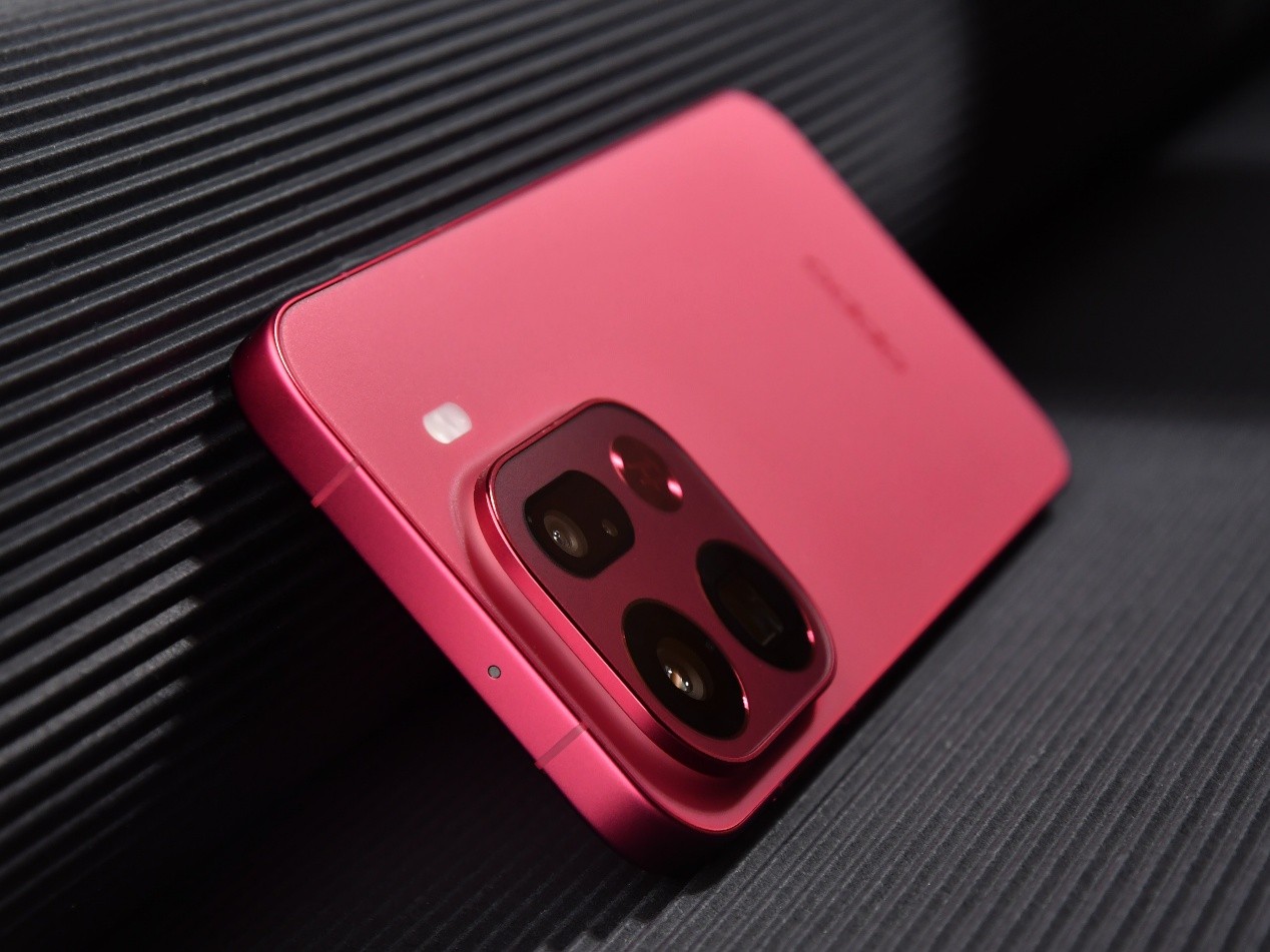 OPPO Find X9 Pro全面评测：Ultra级影像，哈苏画质新王