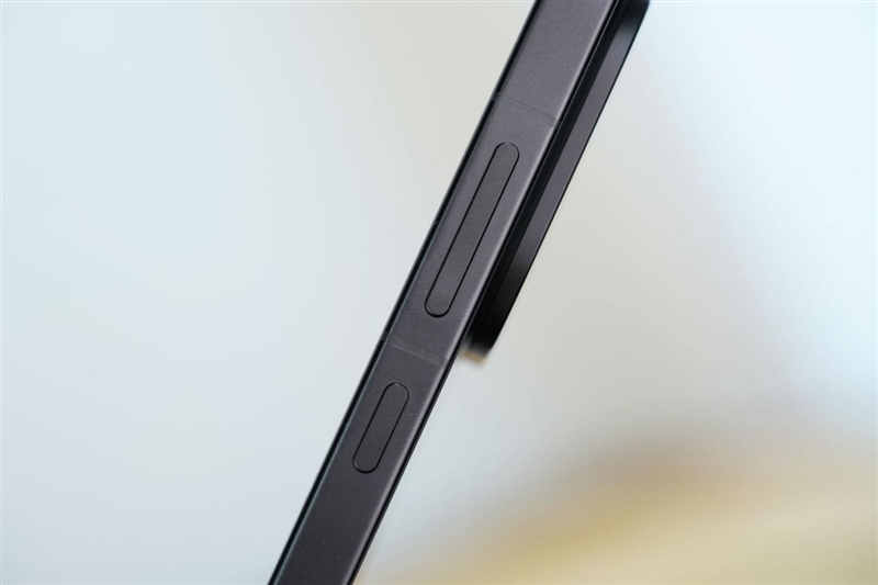 最强的超质感标准版！OPPO Find X9评测: 高参数高体验