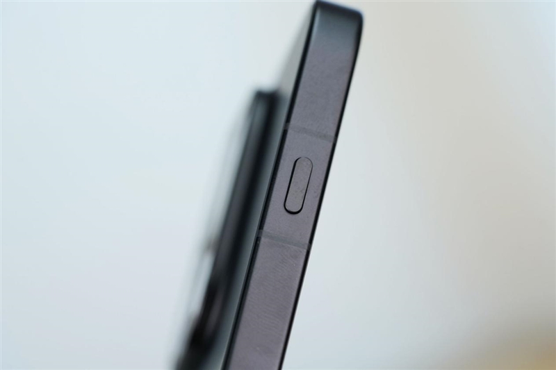 最强的超质感标准版！OPPO Find X9评测: 高参数高体验