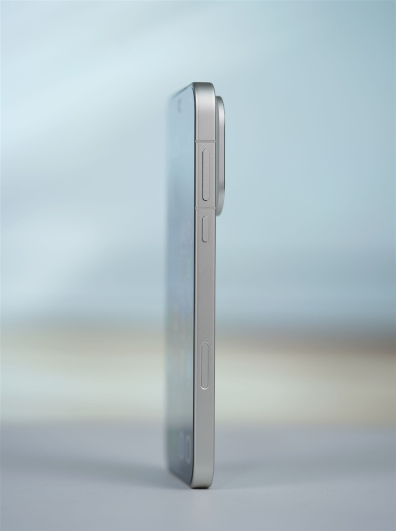首次对高通旗舰处理器实现全面超越！OPPO Find X9 Pro首发评测：万元内最值得购买的相机
