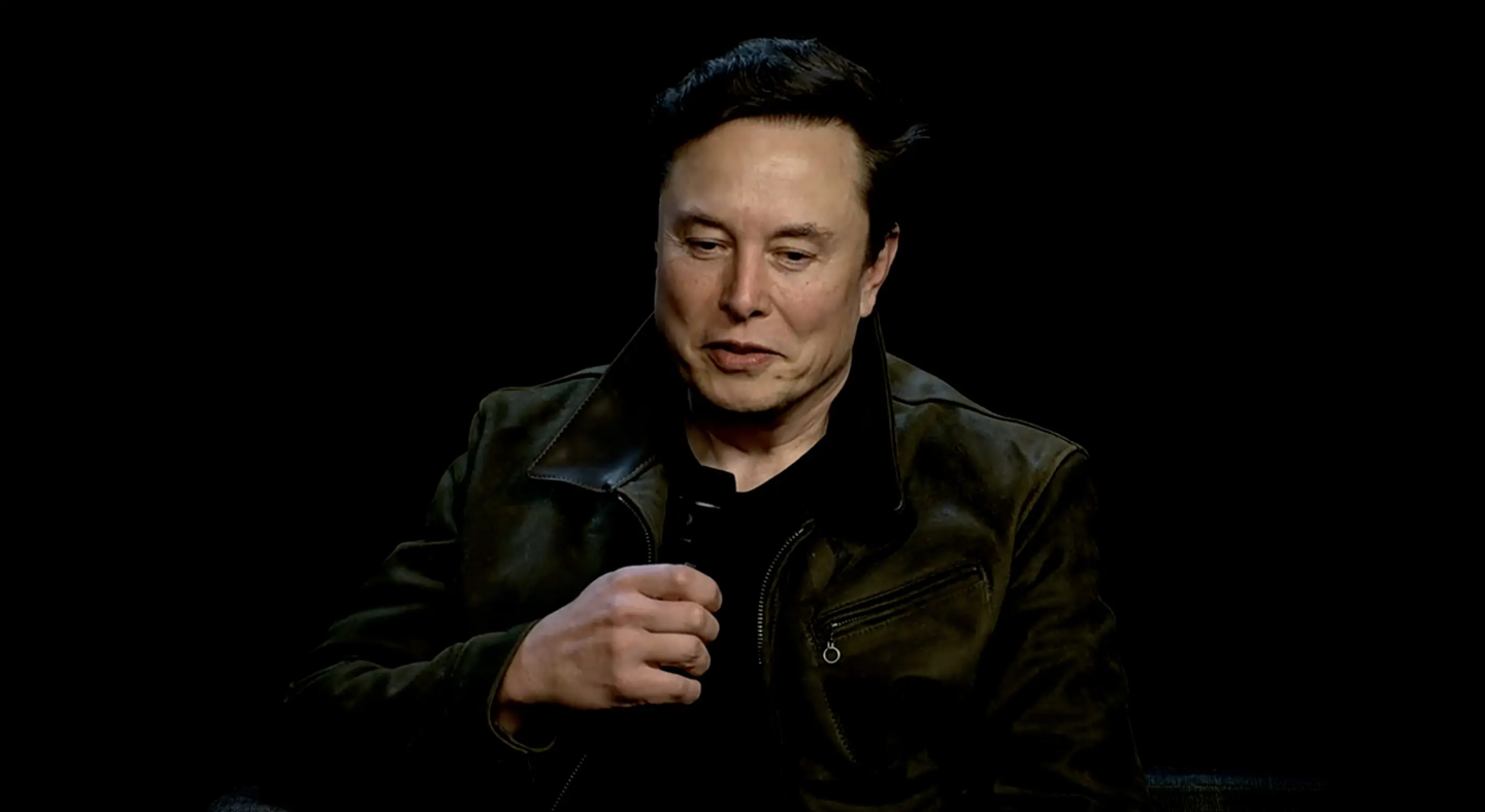 X 公司广告主管任职仅十月后离职，马斯克旗下企业高管层动荡加剧