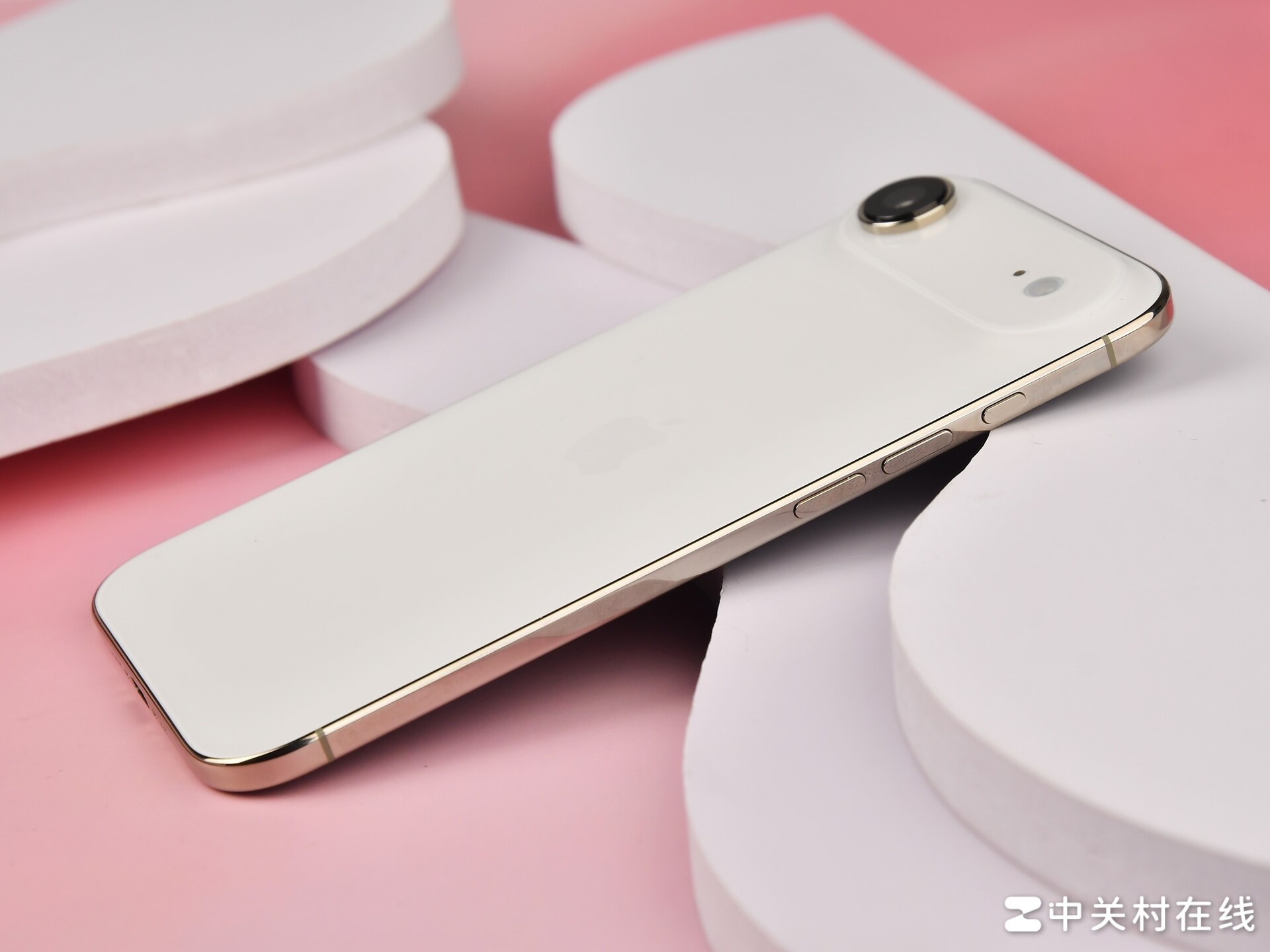 iPhone Air零售版全面评测 美丽小废物