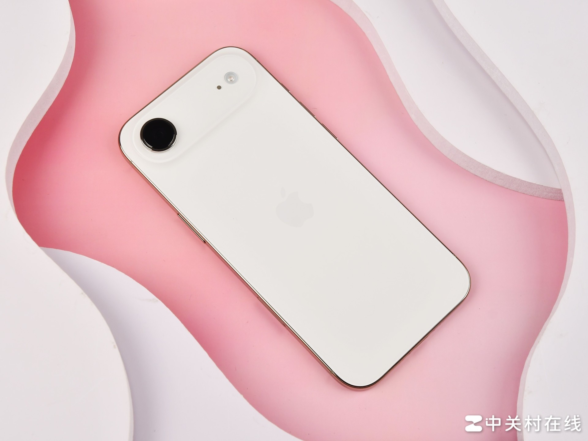 iPhone Air零售版全面评测 美丽小废物