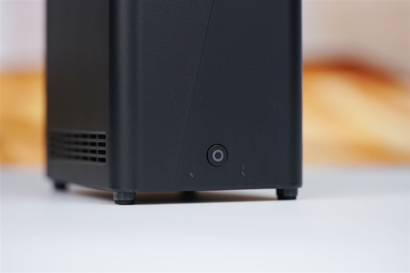 这才是真正的AI NAS！极空间私有云Z2Ultra评测