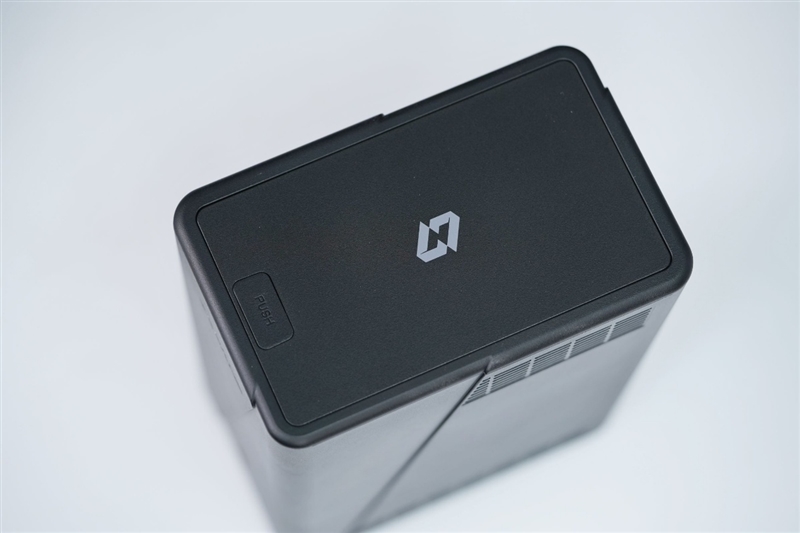 这才是真正的AI NAS！极空间私有云Z2Ultra评测