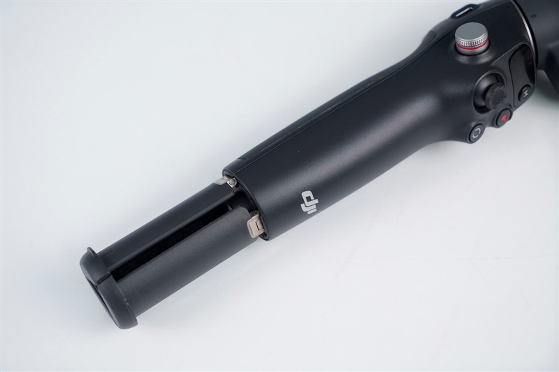 1+1大于2！大疆DJI Osmo Mobile 8套装评测：视频玩家升级首选 轻松拍摄制作更专业内容