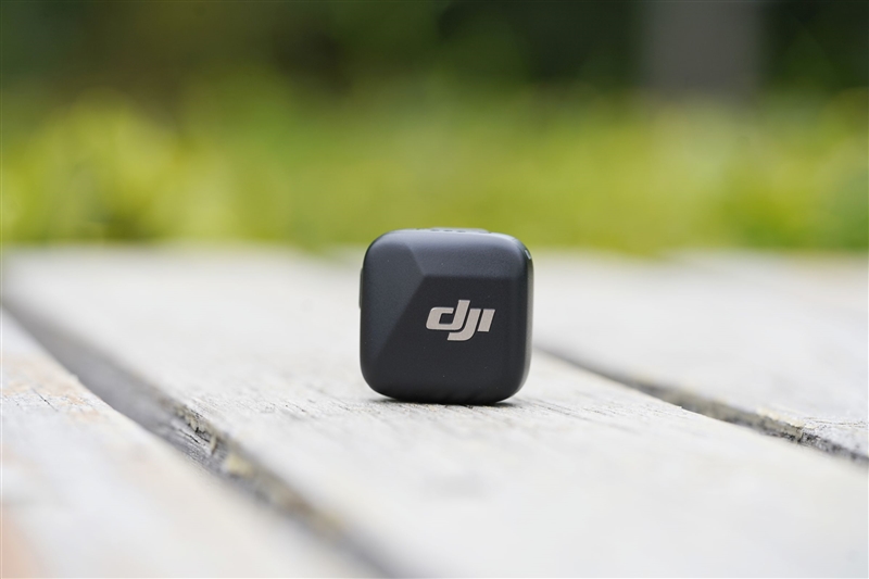1+1大于2！大疆DJI Osmo Mobile 8套装评测：视频玩家升级首选 轻松拍摄制作更专业内容