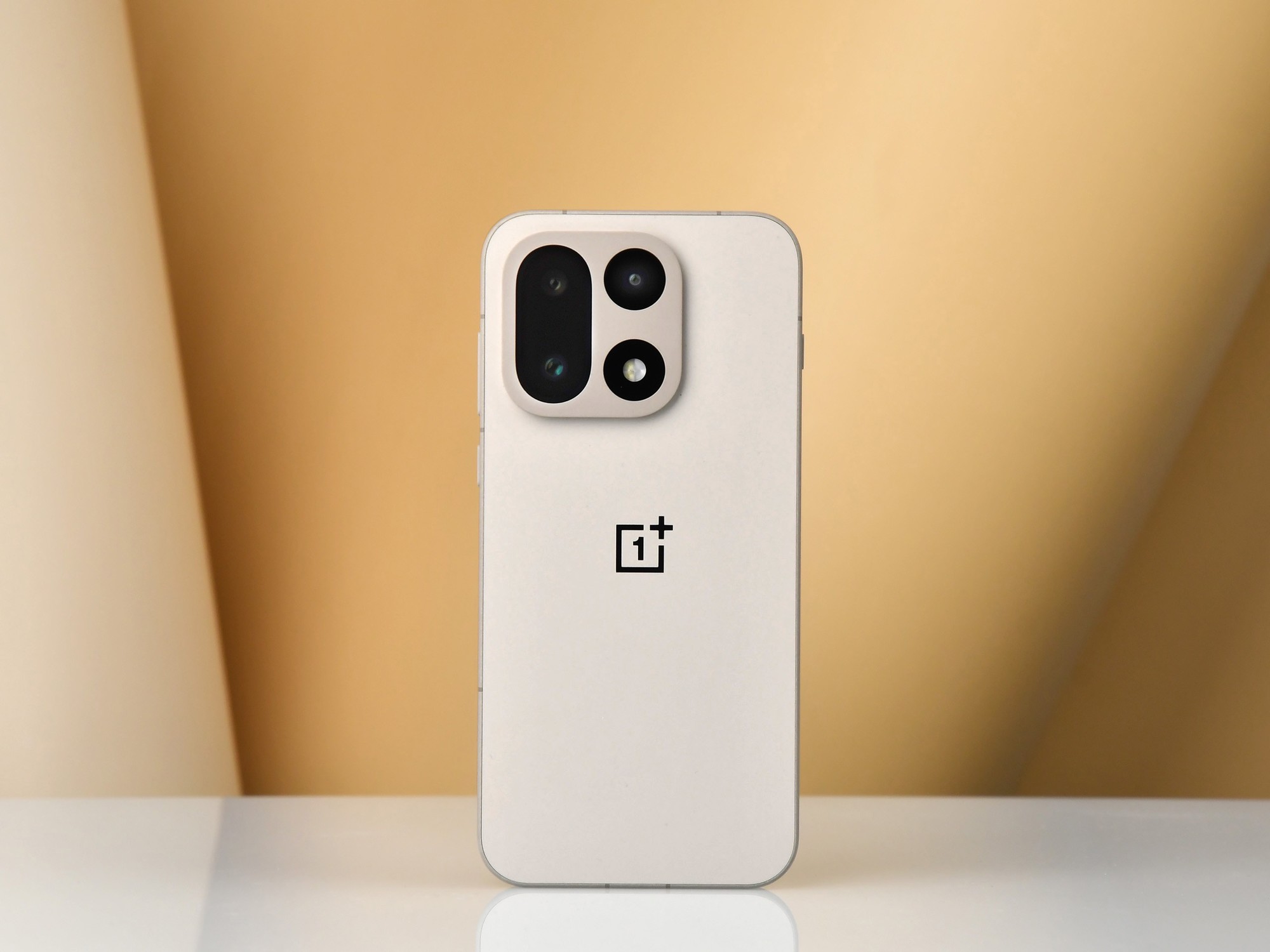 一加15全面评测 开启165超高帧游戏时代