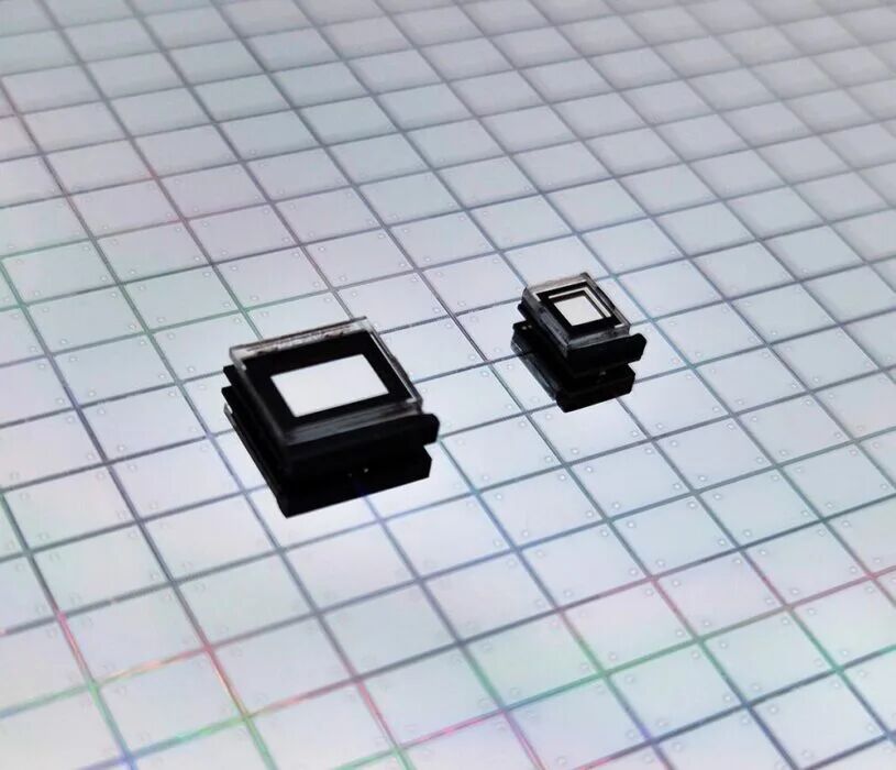 AR/VR微显示企业RAONTECH推出0.13英寸的LCoS显示模组