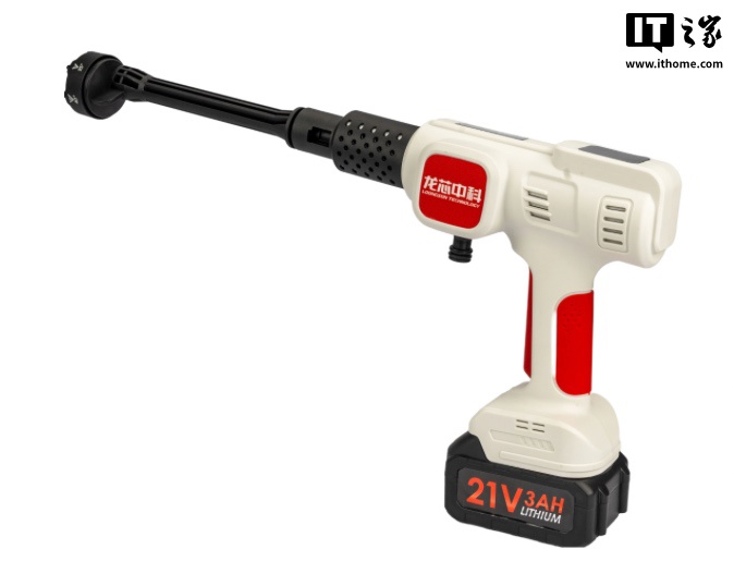 龙芯中科推出“手持无线清洗机”洗车枪：搭载自家 LS1C203 芯片，369 元