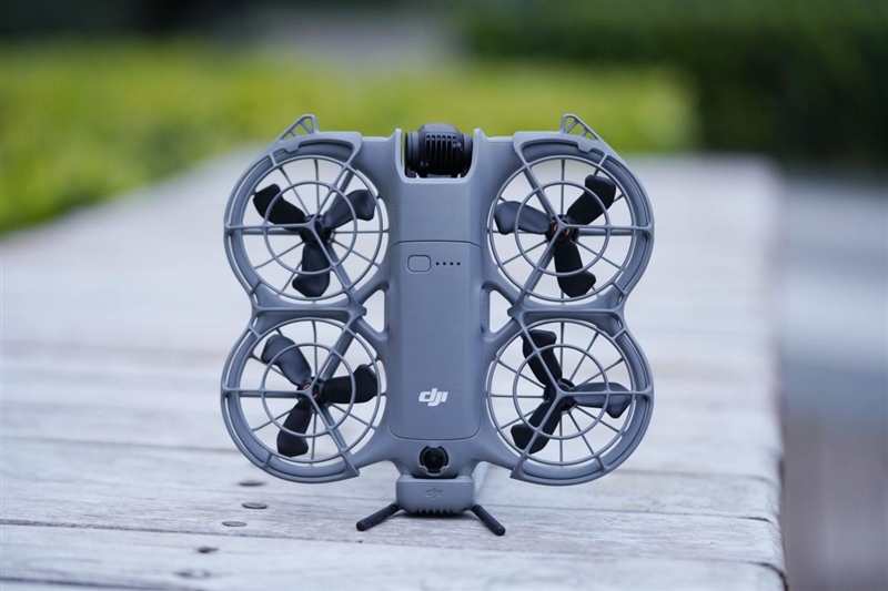 最适合入门的无人机!大疆Neo 2评测:4K60帧影像 全向避障随便飞!