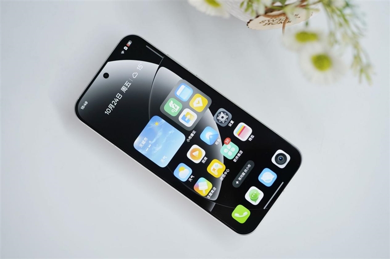 2K档最强性能!真我GT8评测:越级挑战的骁龙8至尊版