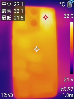 安卓Air首秀！ 联想moto X70 Air 评测：159g的极致轻薄