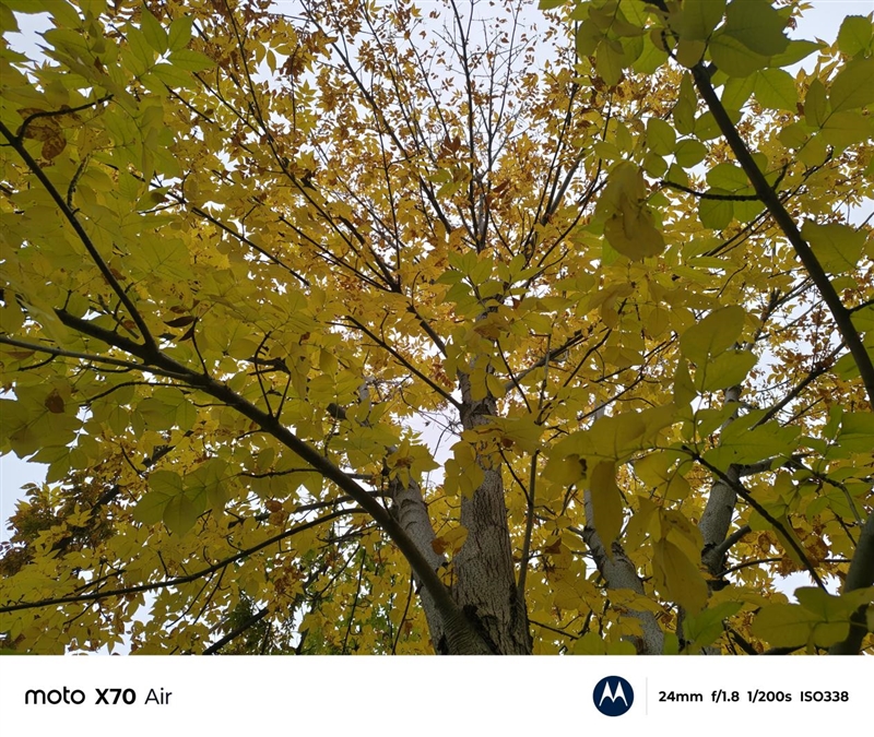 安卓Air首秀！ 联想moto X70 Air 评测：159g的极致轻薄