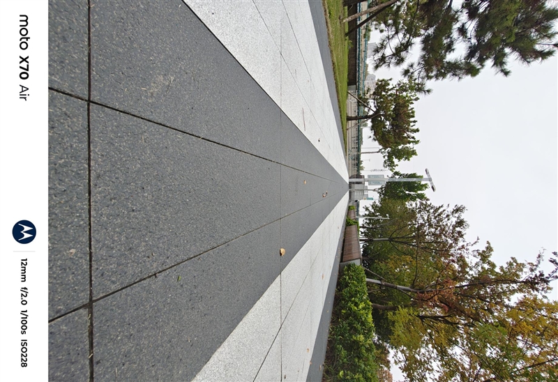 安卓Air首秀！ 联想moto X70 Air 评测：159g的极致轻薄