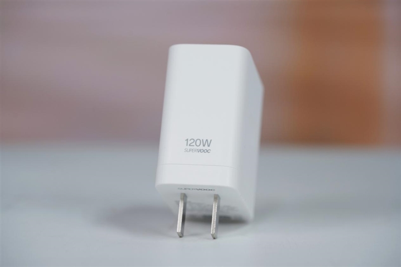 性能至上! 一加 15评测:风驰游戏内核赋能 第五代骁龙8至尊版释放极致战力