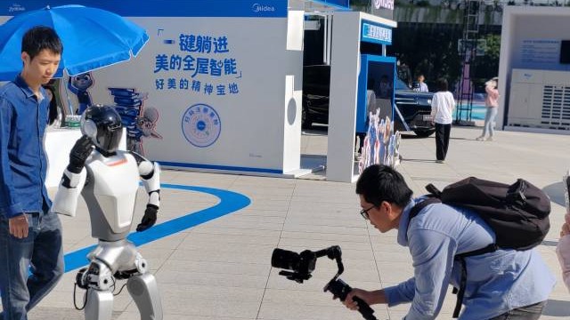 顺·势｜短短一年，顺德人形机器人为何进步“神速”？