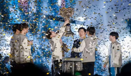 ig夺冠(时间和地点)是哪一年 ig夺冠成员有谁