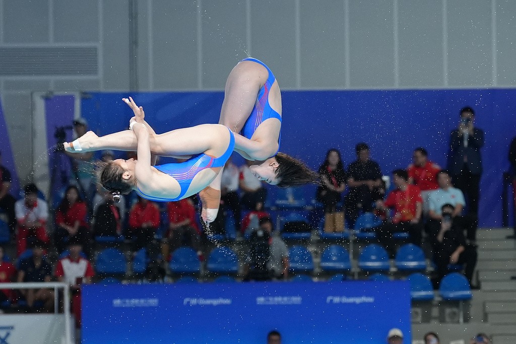 全红婵王伟莹晋级决赛：11月6日18时十五运会女子双人10米台巅峰对决