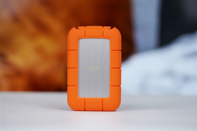 满血40Gbps速率!LaCie Rugged SSD4金刚钻Plus评测:移动数据最佳载体 专业人士的不二选择