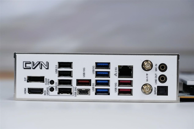 全面赶超一线品牌!七彩虹CVN B850 ARK FROZEN v14方舟主板评测:一键降低12ns延迟