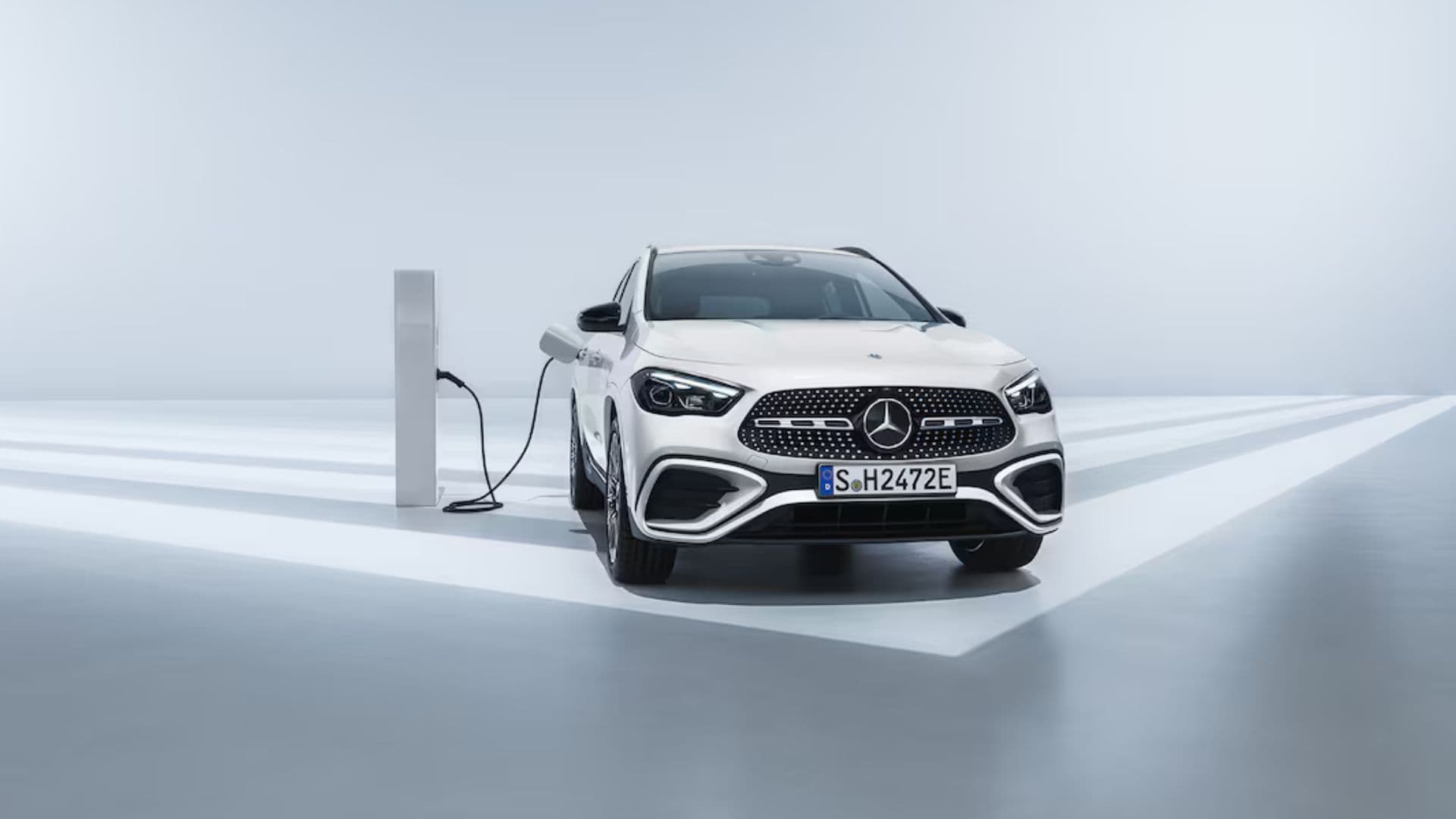 德 ADAC 汽车协会：大多数插混车型跑了 19 万公里后，电池容量仍有八成多