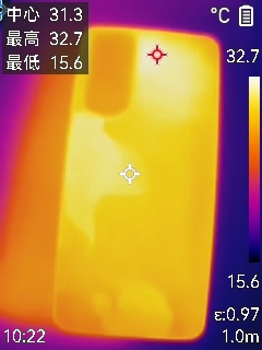 骁龙8至尊版+Q2独显芯片! iQOO Neo11评测:首批144Hz《王者荣耀》