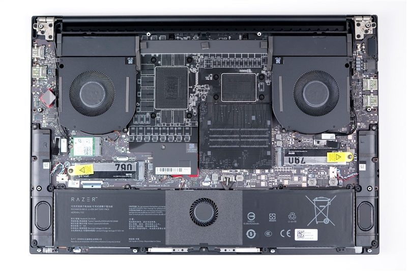 没有短板！雷蛇灵刃18 2025评测：配置拉满的顶级游戏本 18寸也能轻盈纤薄