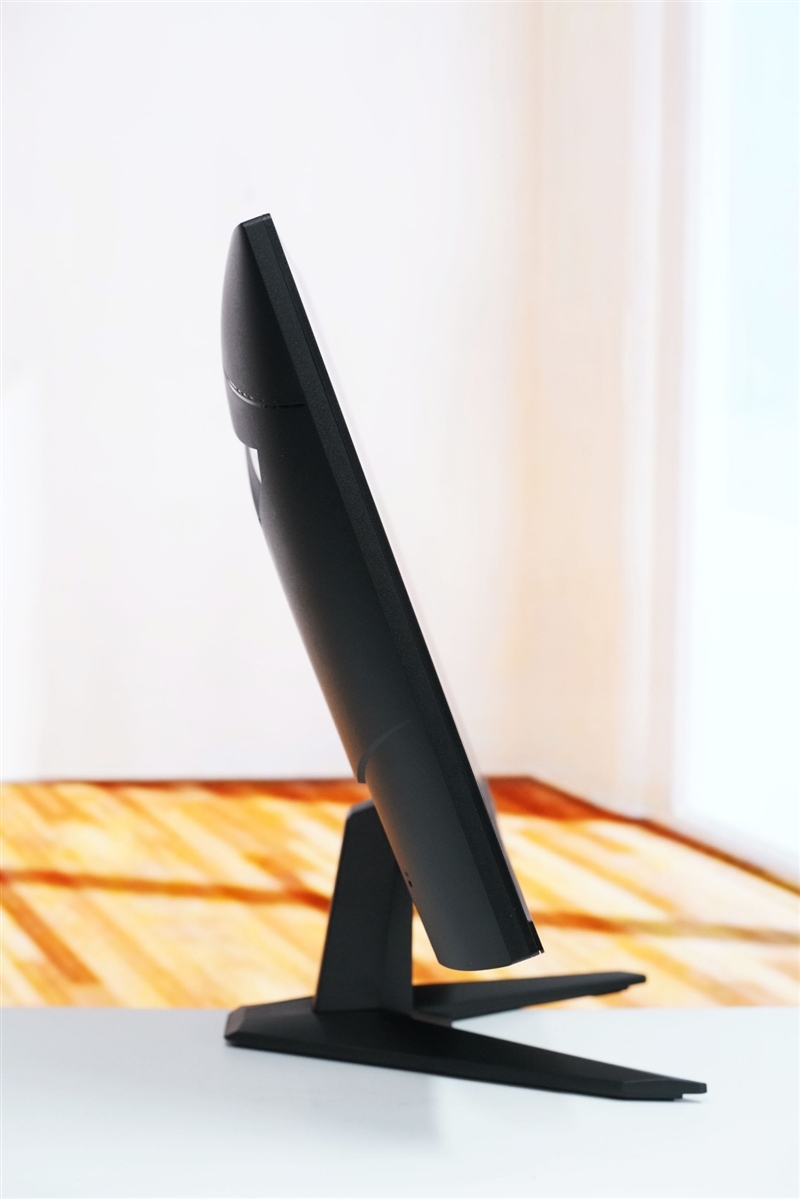 700元就能搞定电竞和办公需求！微星MAG 275QF E21黑刃显示器评测