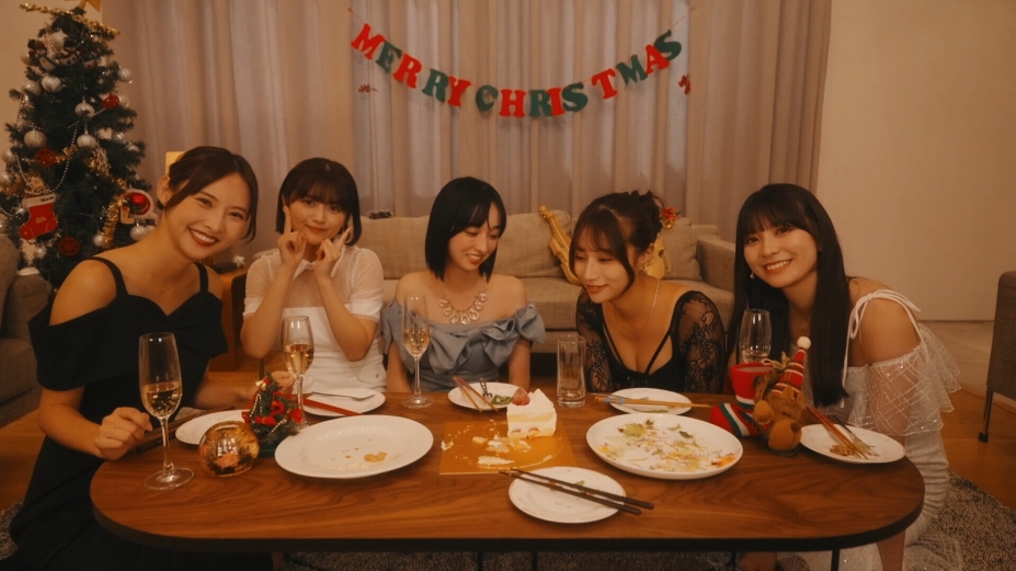 嘟嘟嘟~恋爱信号响不停，美女室友们教我如何淡定？中文版