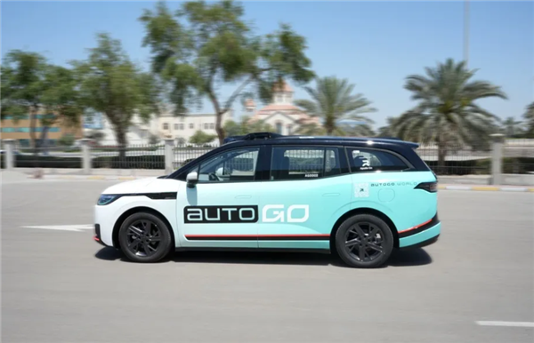 李彦宏:萝卜快跑全球第一 累计订单数已超Waymo